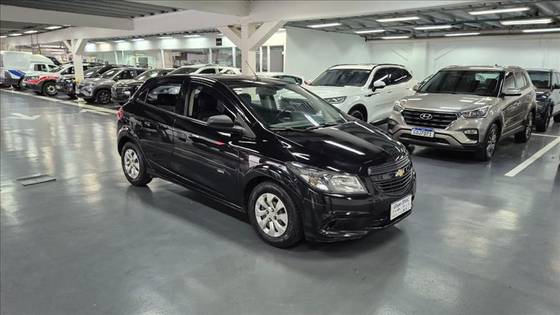 CHEVROLET ONIX 1.0 MPFI JOY 8V FLEX 4P MANUAL CHEVROLET ONIX 1.0 MPFI JOY 8V FLEX 4P MANUAL